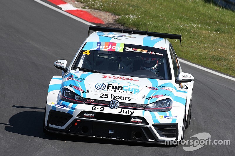 TCR Benelux: Lemeret en Altoè winnen eerste twee races