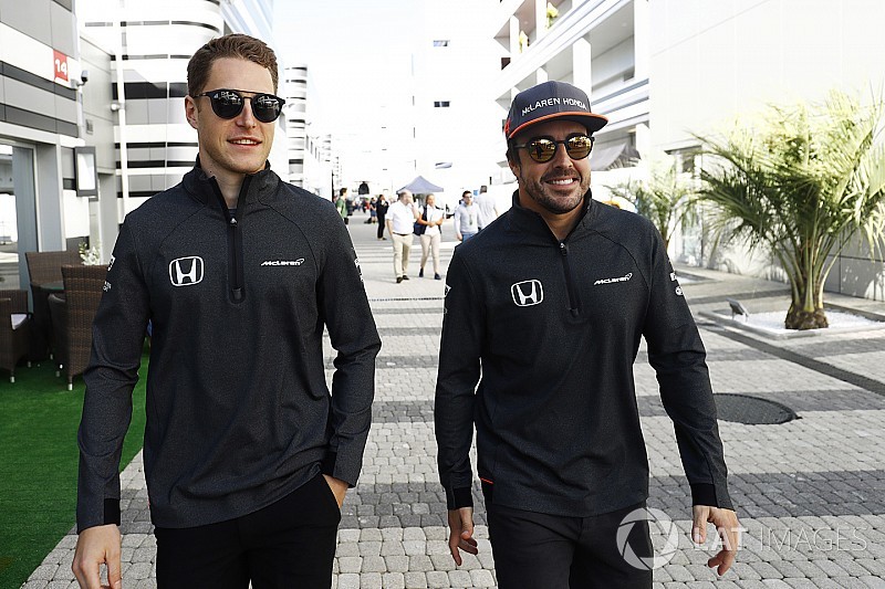 【F1】アロンソとバンドーン、6基目のコンポーネントで15グリッド降格