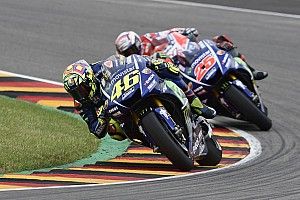 Rossi neemt genoegen met vijfde plek na zwaar weekend
