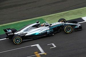 Penampakan pertama mobil Mercedes W08 Hybrid