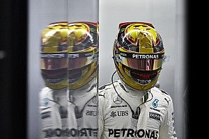 Hamilton: "Ferrari più veloce, ma la Mercedes lotterà per la pole"