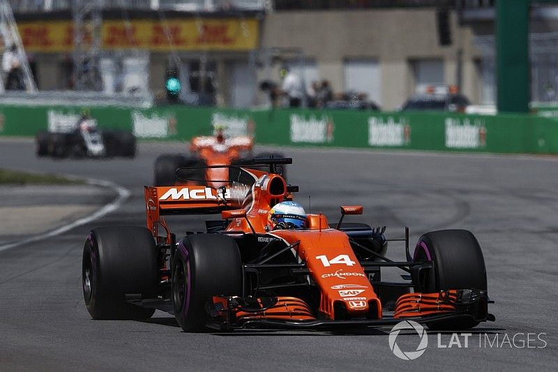 Alonso: "Era hasta peligroso ser tan lento en recta"