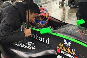 VIDEO: Aksi pembalap didikan Rio Haryanto di Zhuhai