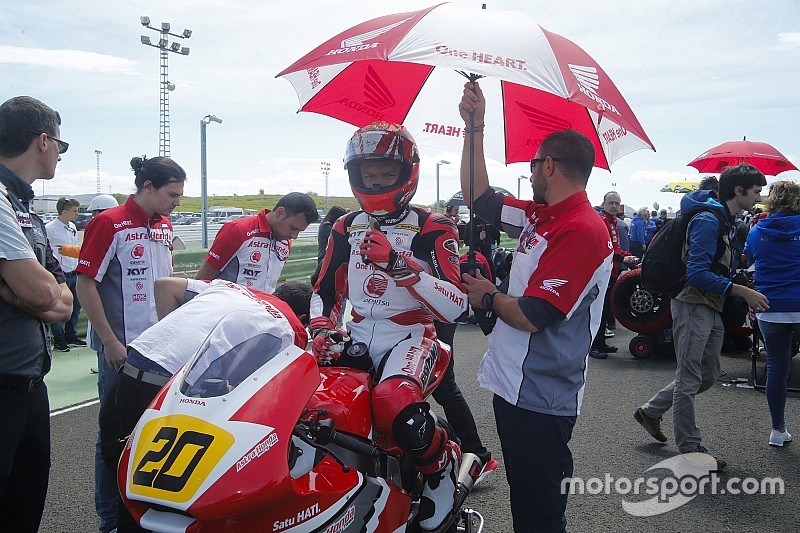 Dimas akui kesulitan saat balapan CEV Moto2