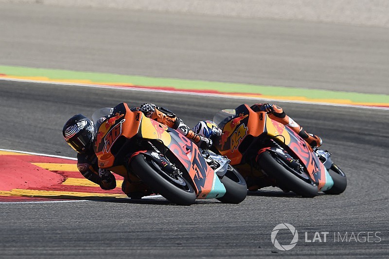 Kallio & Espargaro loben KTM-Fortschritte: Niemals langsamer