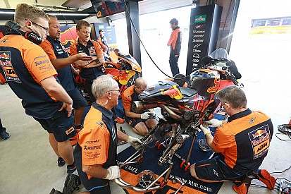 Pol Espargaró est au paradis : "KTM ne s'arrête jamais"