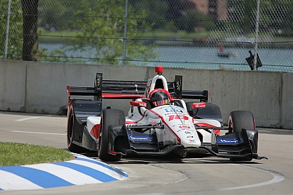 Castroneves lidera la segunda práctica en Detroit y Gutiérrez en 22º