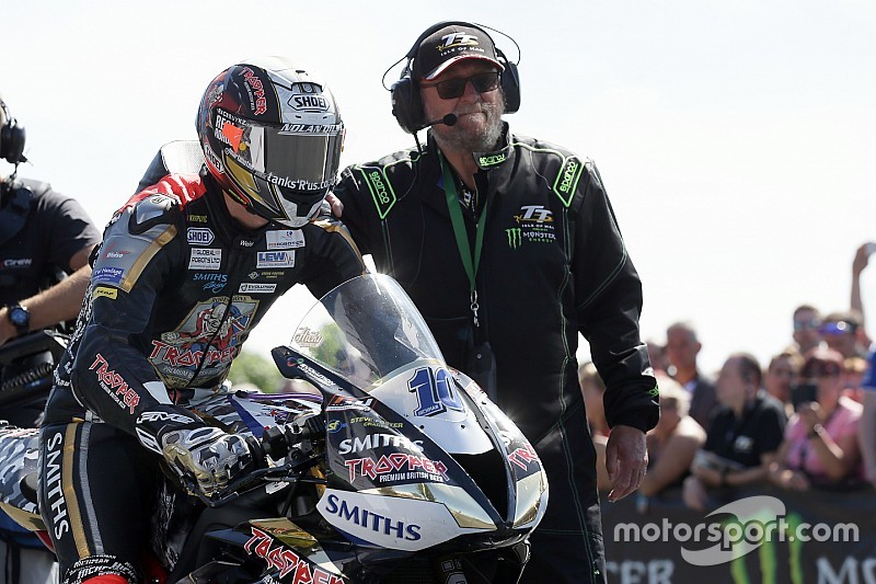 Hickman a Silverstone sulla Daytona Moto2 765 Limited Edition