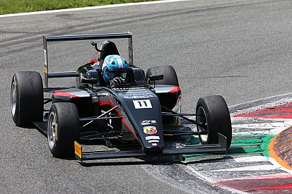 Saucy sbaglia, Lorandi ne approfitta e conquista Gara 1 a Monza