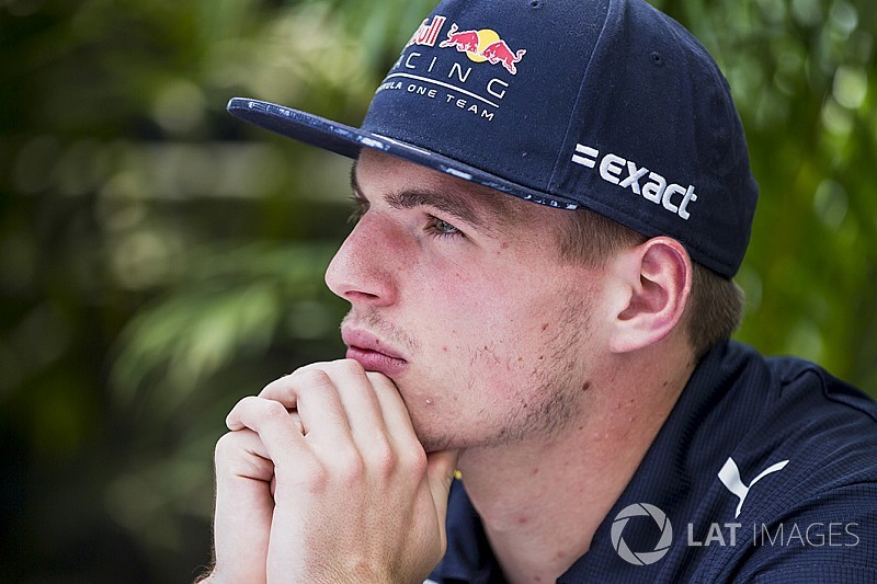 Caso Verstappen: Max difeso per un sorpasso al di fuori dalle regole