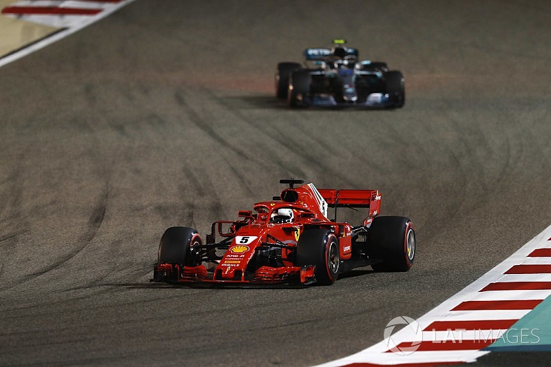 Vettel legnagyobb szerencséje az volt, hogy nem Hamilton volt mögötte Bahreinben?
