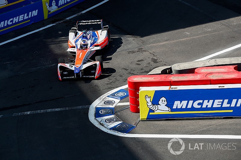 Rosenqvist se lleva la pole position en México