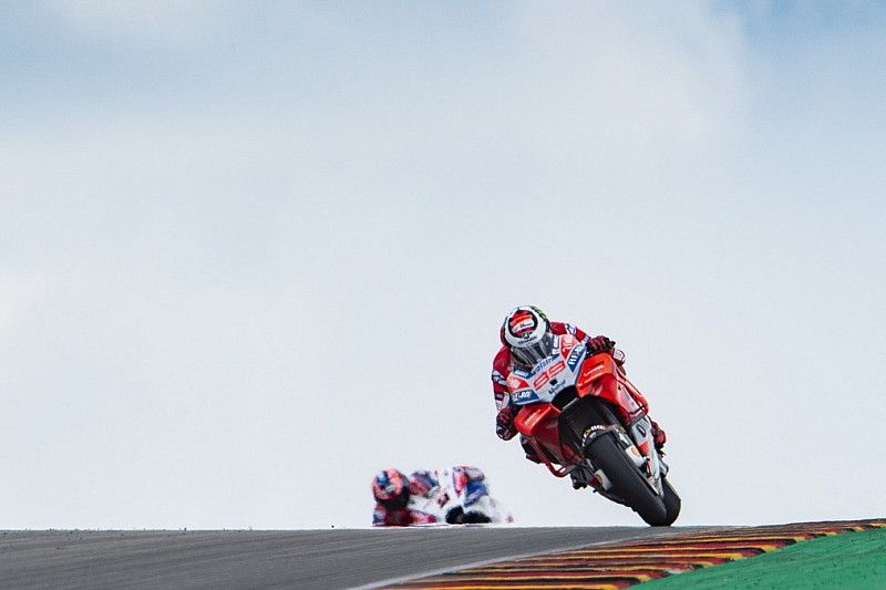 Lorenzo: “Petrucci se esperó de forma descarada”