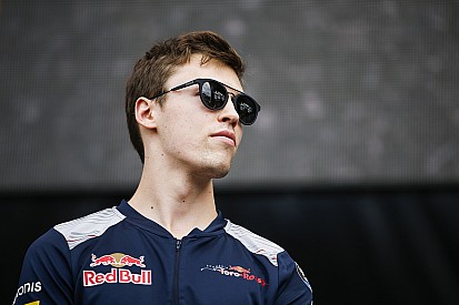 Мнение: как в Red Bull могли бы поступить с Квятом честнее