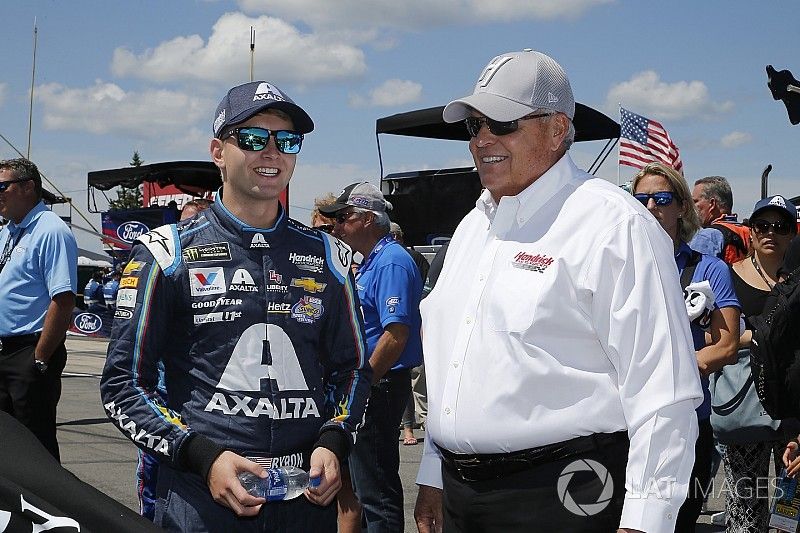 William Byron, Hendrick Motorsports, Chevrolet Camaro AXALTA/IMRON Rick Hendrick