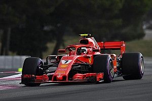 Raikkonen, yerine Leclerc'in geçeceği yorumlarını önemsemiyor