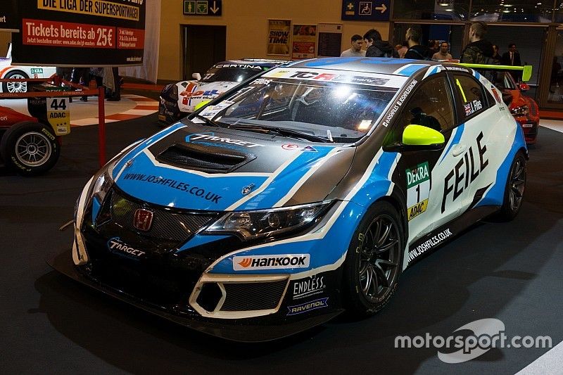 Команда Münnich Motorsport выставит в WTCR три Honda Civic