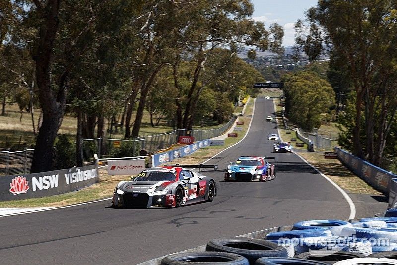 #37 Audi Sport Team WRT Audi R8 LMS: Robin Frijns, Stuart Leonard, Dries Vanthoor