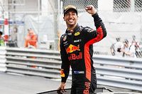 A világbajnok legenda szerint Ricciardónak a Ferrarihoz kellene mennie