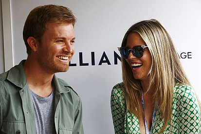 Nico Rosberg felesége elvitte a show-t: a jelenet, ami mindent vitt (videó)