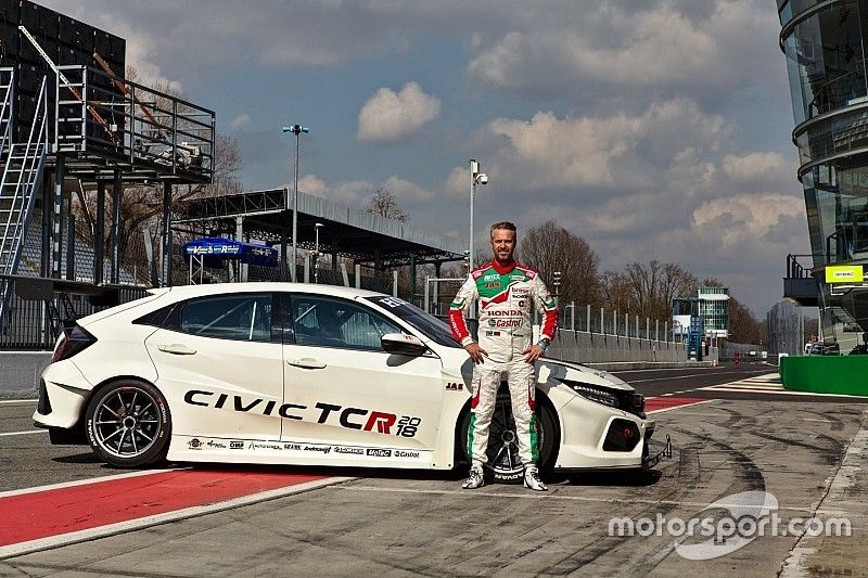 Tiago Monteiro, Honda Civic TCR