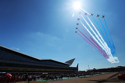 Óriási veszélybe került a Brit Nagydíj: nem kivételeznek az F1-gyel a karanténszabályok
