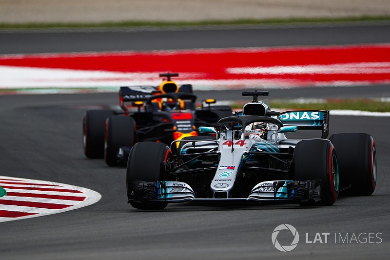 Verstappen: Estamos mais longe do que gostaríamos