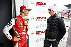 David Schumacher a Racing Point színeiben indul el a Virtuális Nagydíjon a Forma-1-ben