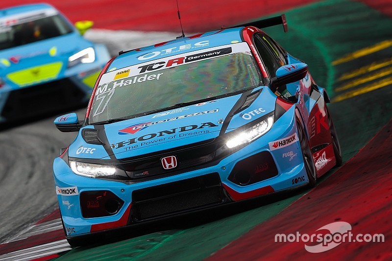 Al Nürburgring arriva la terza pole stagionale di Mike Halder