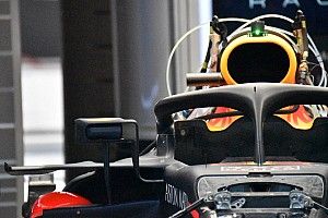 Red Bull copies Ferrari rear view mirror design