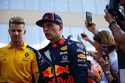 Hulkenberg: "Pilotlar maaşlarında kesinti yapmalı"
