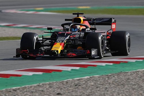 Albon: "La RB16 è molto più sfruttabile della vettura del 2019"