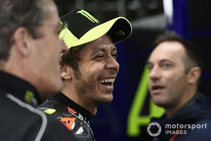 Росси в эти выходные выйдет на старт виртуального MotoGP