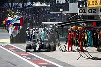 Mercedes: Ofrecerle una parada tardía a Hamilton fue "tonto"