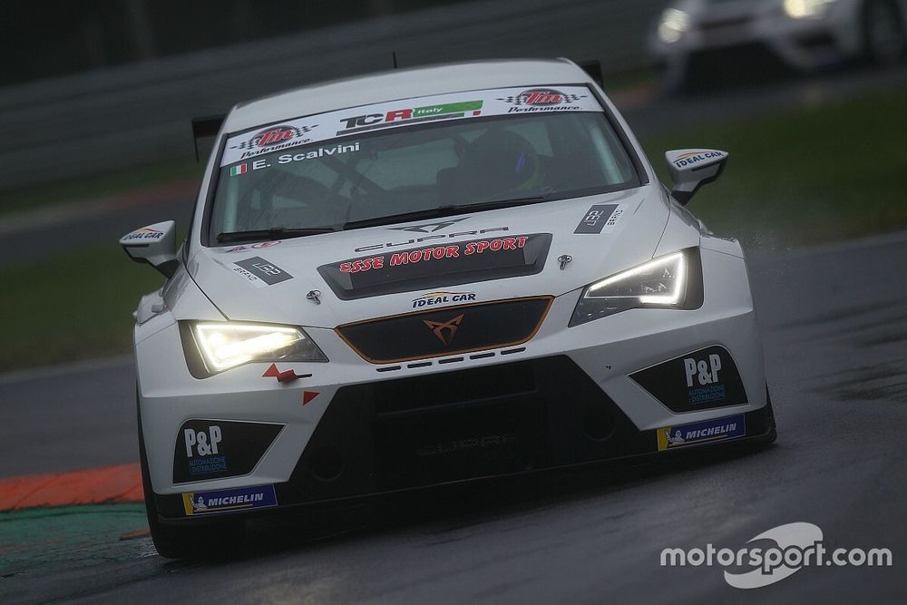 TCR Italy: il Campione DSG Scalvini difende il titolo con Cupra