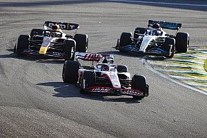 Magnussen "forgot" to enjoy leading Brazil F1 sprint