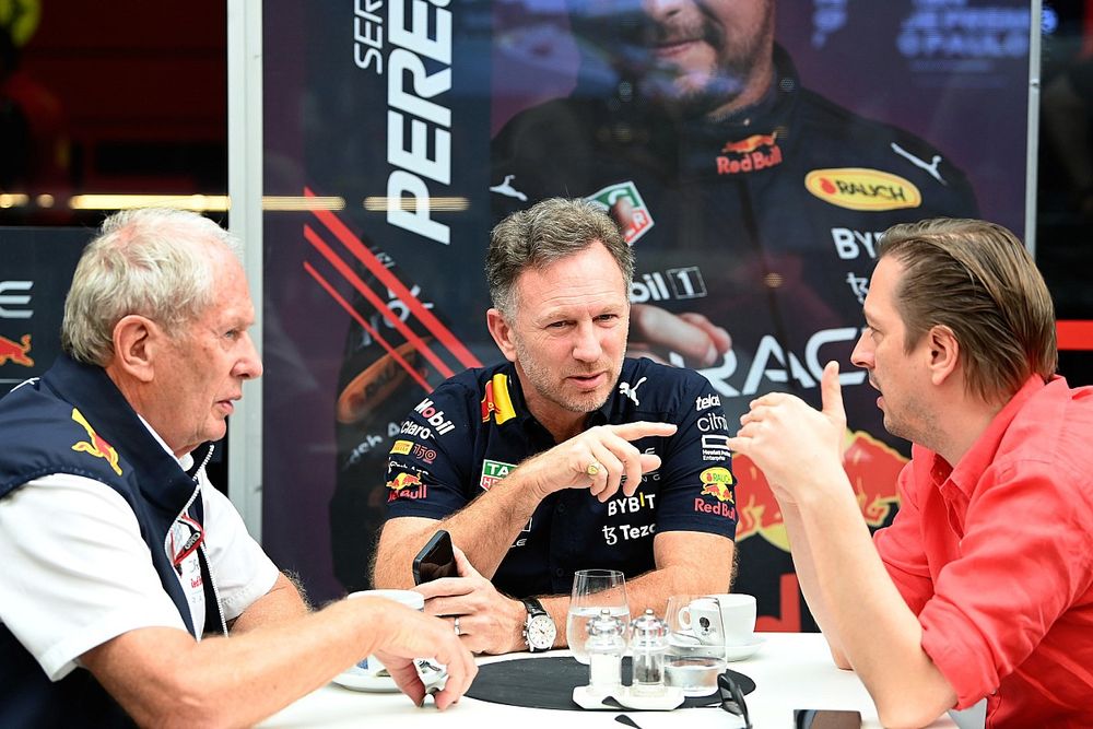 Слухи: новый босс Red Bull решил участвовать в управлении командой Ф1