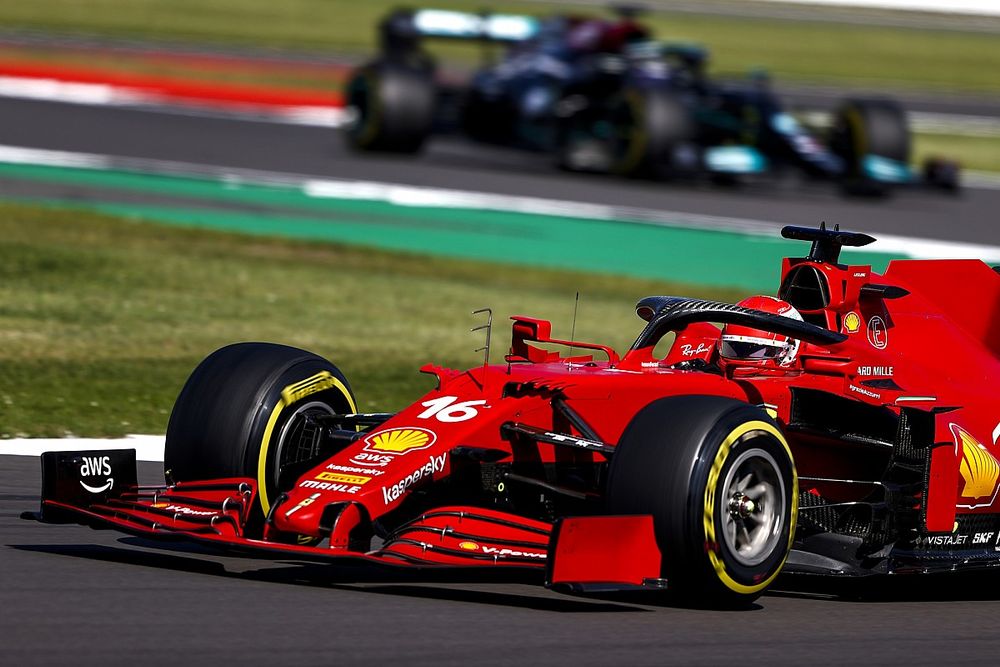 Leclerc: Ferrari Tidak Bisa Lawan Mercedes di Setiap Balapan