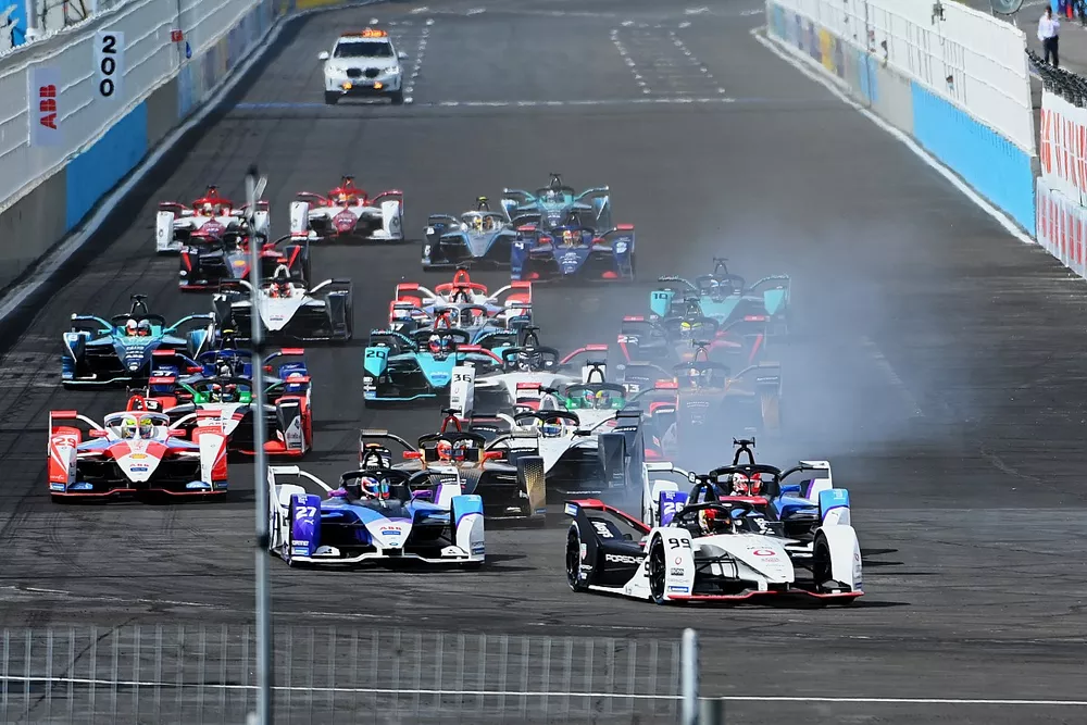 Pascal Wehrlein, Tag Heuer Porsche, Porsche 99X Electric, Jake Dennis, BMW I Andretti Motorsport, BMW iFE.21, Maximilian Guenther, BMW I Andretti Motorsports, BMW iFE.21, Jean-Eric Vergne, DS Techeetah, DS E-Tense FE21