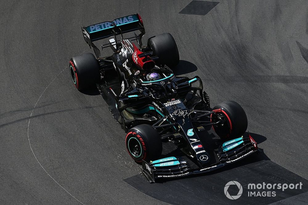 Ezért volt Hamilton annyira ideges a Mercedes rossz taktikája miatt