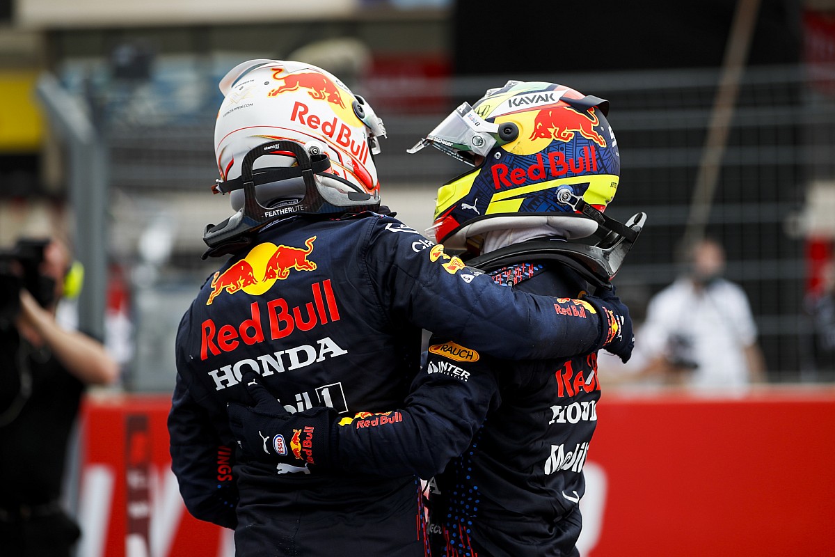 Rosberg: Red Bull begint dominante kracht te worden in F1