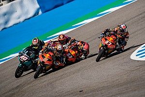 Moto3-Crash in Jerez: Bremsscheibe hätte fast Hals von Öncü aufgeschlitzt