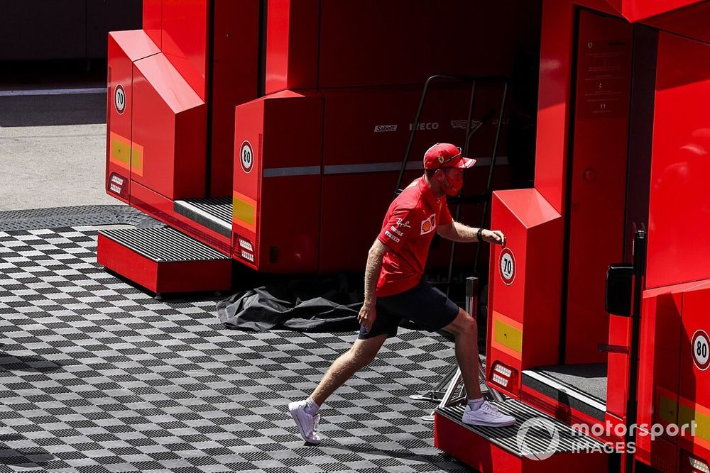 Vettel: "Perdere il posto? Non ne abbiamo mai parlato"
