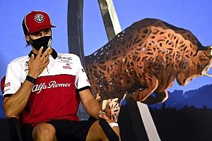 Анализ: почему Alfa Romeo оставила Джовинацци, а Шварцмана не взяли в Ф1