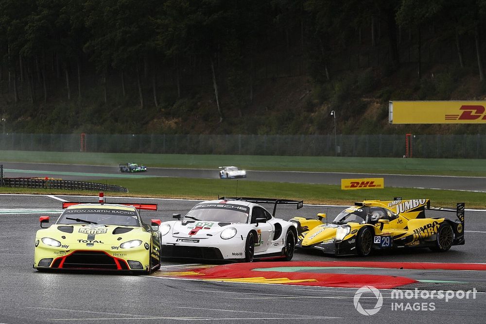 #97 Aston Martin Racing Aston Martin Vantage AMR: Alexander Lynn, Maxime Martin 