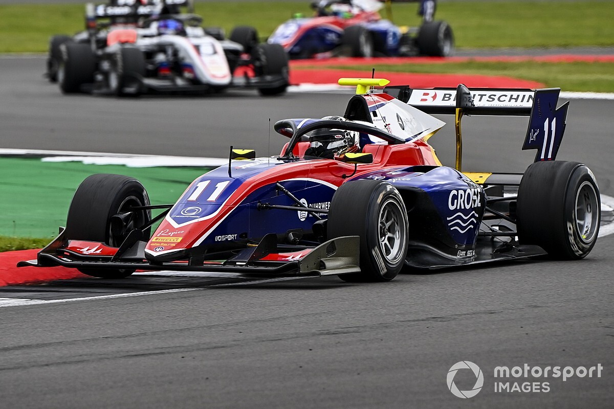 F3, Silverstone: Smolyar penalizzato, successo per Beckmann