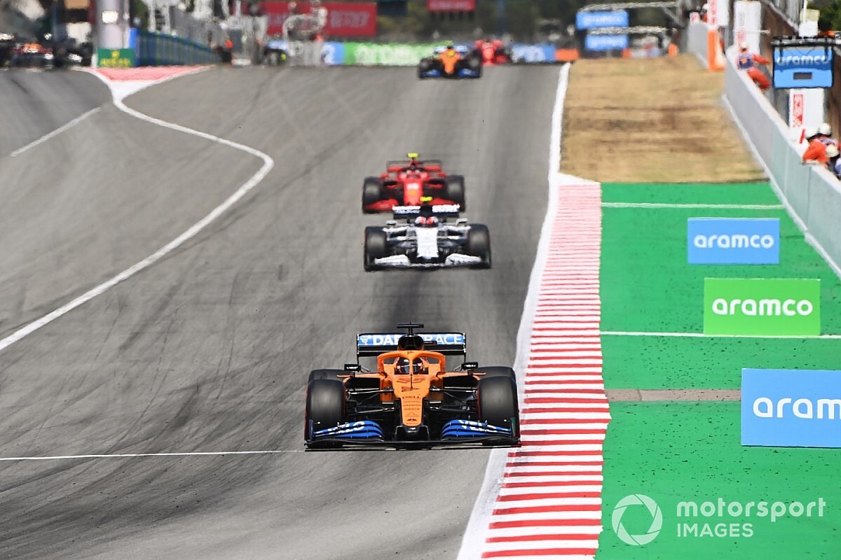 Sainz: "Llevamos mereciendo este resultado varias carreras"