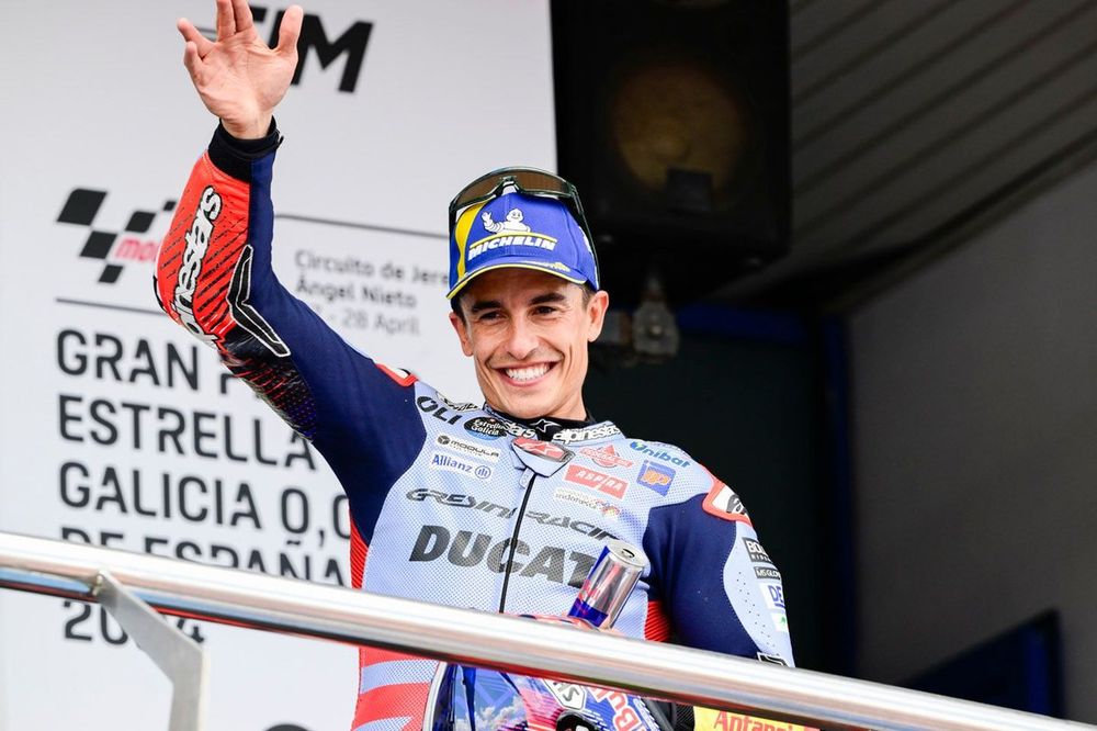 Podio: segundo lugar Marc Márquez, Gresini Racing