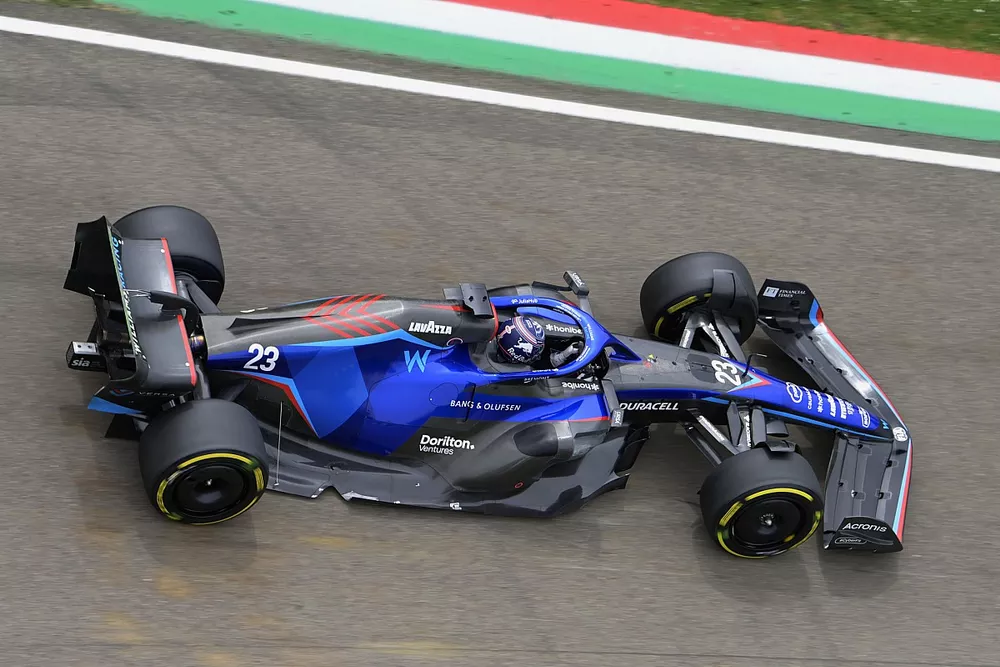 Alex Albon, Williams FW44