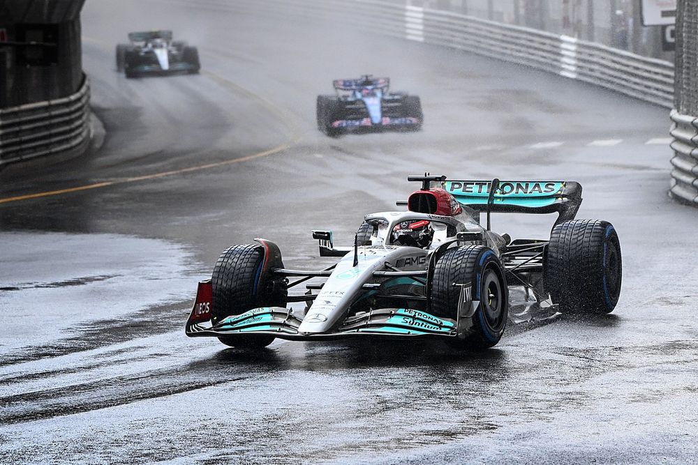 Waarom Hamilton en Russell andere strategieën hadden in Monaco